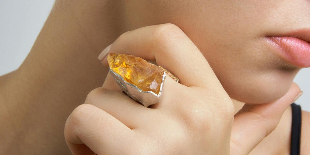 Citrine : vertus, propriétés et signification de la pierre