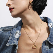 Parure Clou Doré, collier et Boucles d’Oreilles en Acier Inoxydable 18K