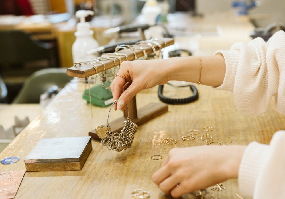 Tout savoir sur les bijoux en porphyre