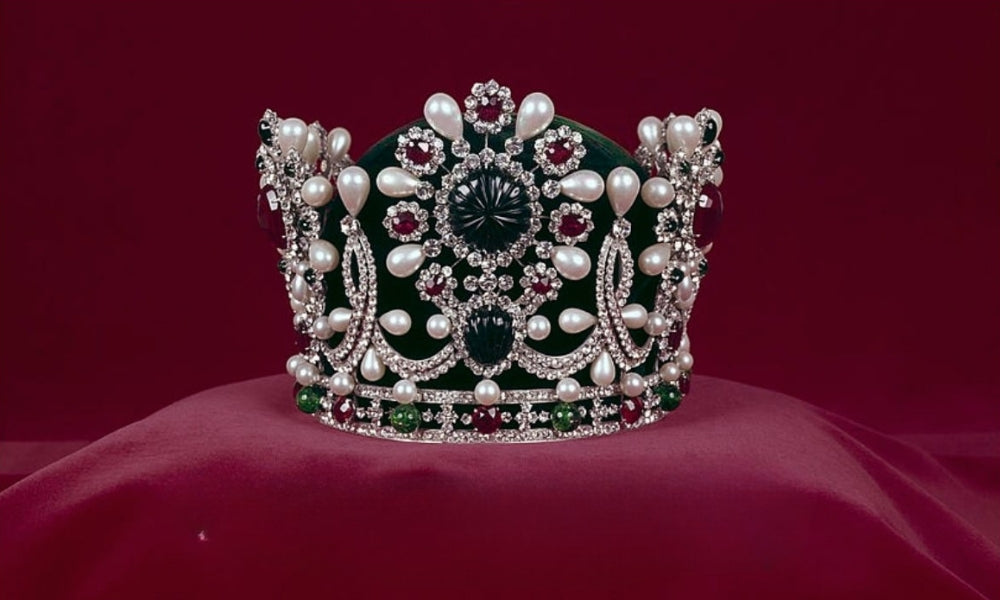 Actualité bijoux, que sont devenus les bijoux de Farah Diba ?