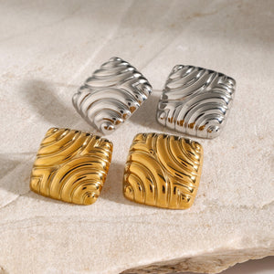 Boucles d'oreilles carrées ondulées