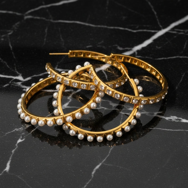 Boucles d'oreilles créoles perles blanches