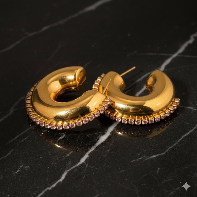 Boucles d’oreilles créoles rondes dorées et zirconium