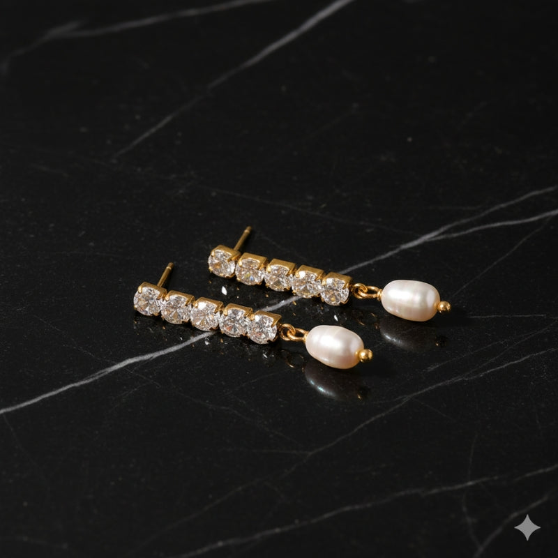 Boucles d’oreilles pendantes zirconium avec perle