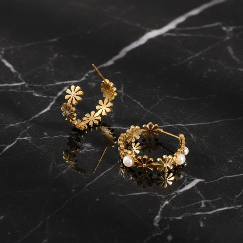 Boucles d’oreilles créoles fleur en acier inoxydable, boucle d'oreille creole avec fleur​, boucles d'oreilles creoles fleurs, shein boucle d'oreille creole