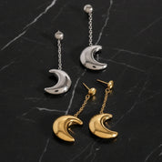 Boucles d'oreilles lune pendante