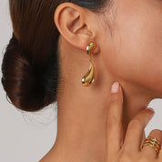 boucle d oreille goutte d eau manege a bijoux​, boucle d'oreille goutte d'eau diamant​