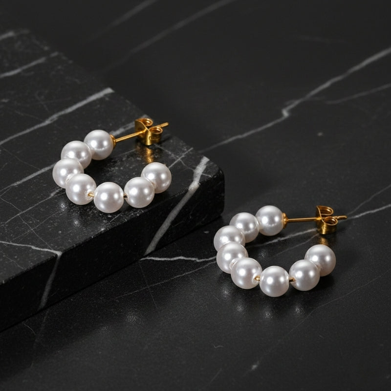 Boucles d'oreilles créoles blanches