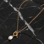 collier perles naturelles, collier chanel perle​