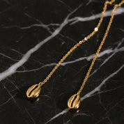 Collier pendentif coquillage