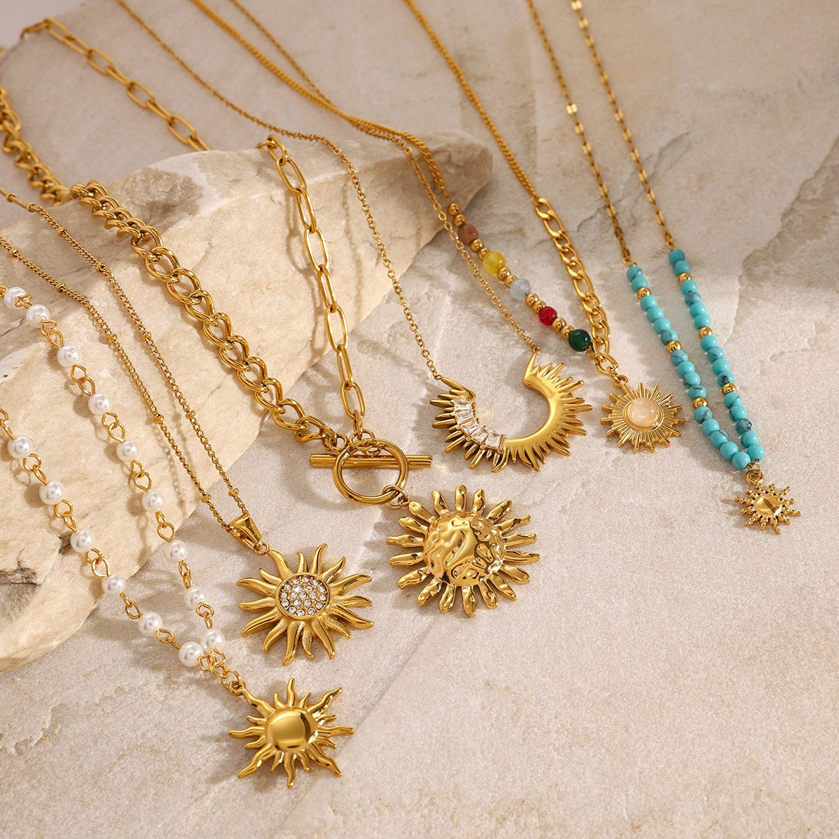 collier pendentif soleil