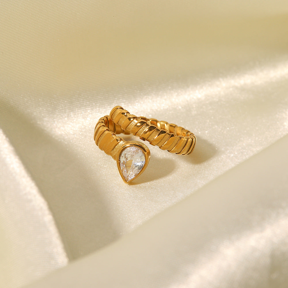 bague entrelacée or