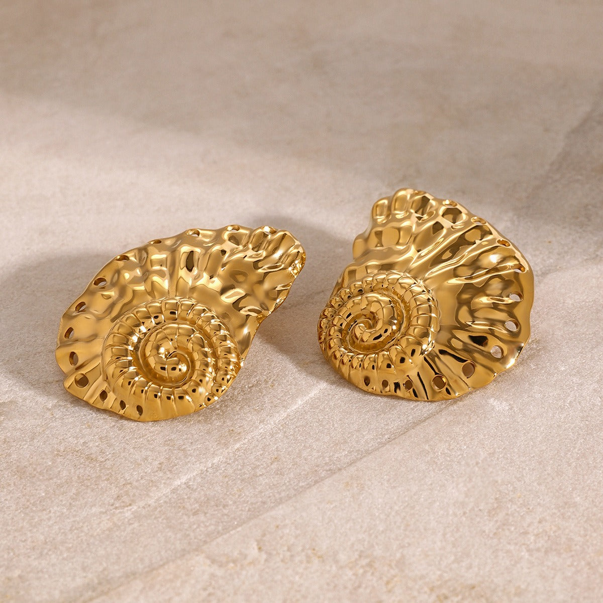 Boucles d’oreilles escargot dorées en acier inoxydable