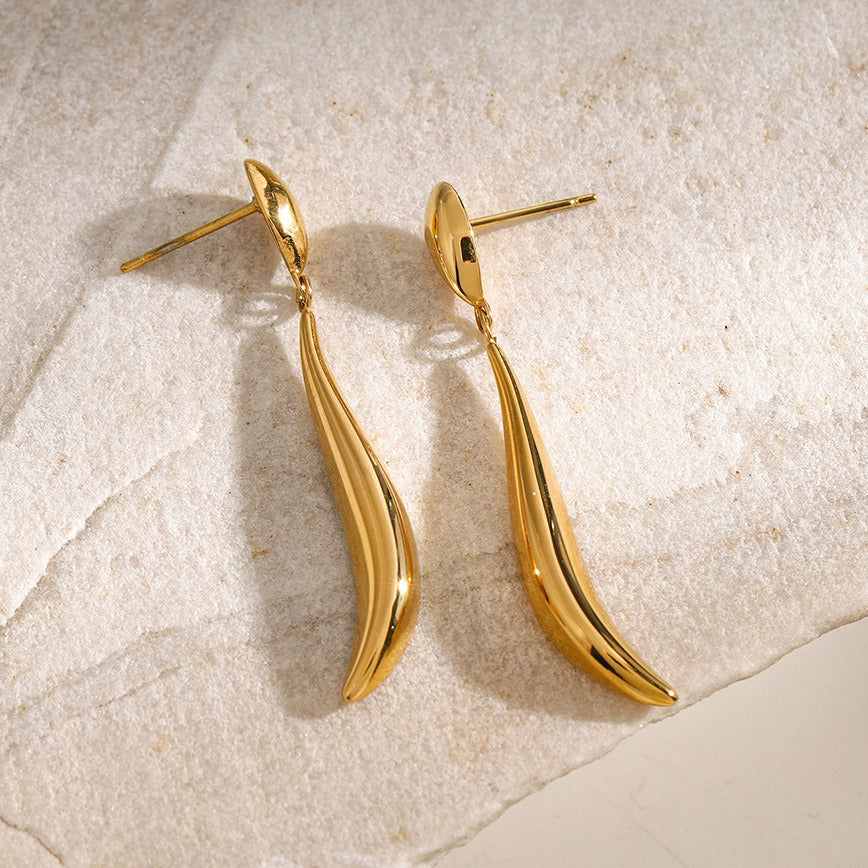 boucle d'oreille fillette pendante