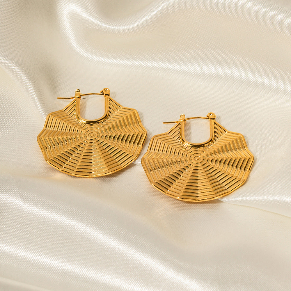 Boucles d’oreilles éventail ajouré style oriental – acier inoxydable doré