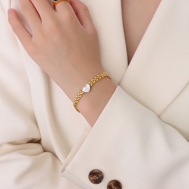 bracelet coeur de lion, bracelet coeur swarovski​, bracelet pandora coeur