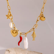 Collier fantaisie doré charms multicolores et perles