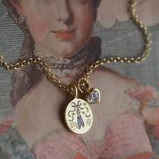 Collier fantaisie pour fillette – Modèles Cœur, Danseuse ou Nœud