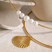 Collier gros coquillage