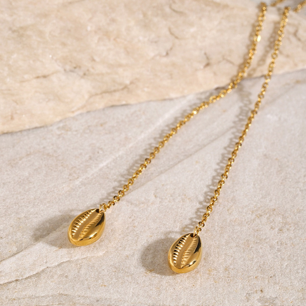 Collier pendentif coquillage