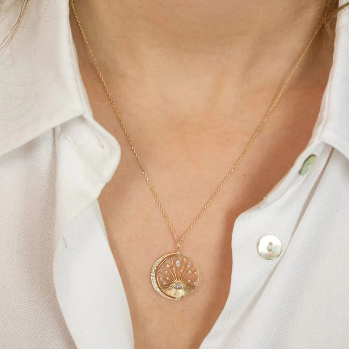 Collier pendentif œil doré – Acier inoxydable pour femme
