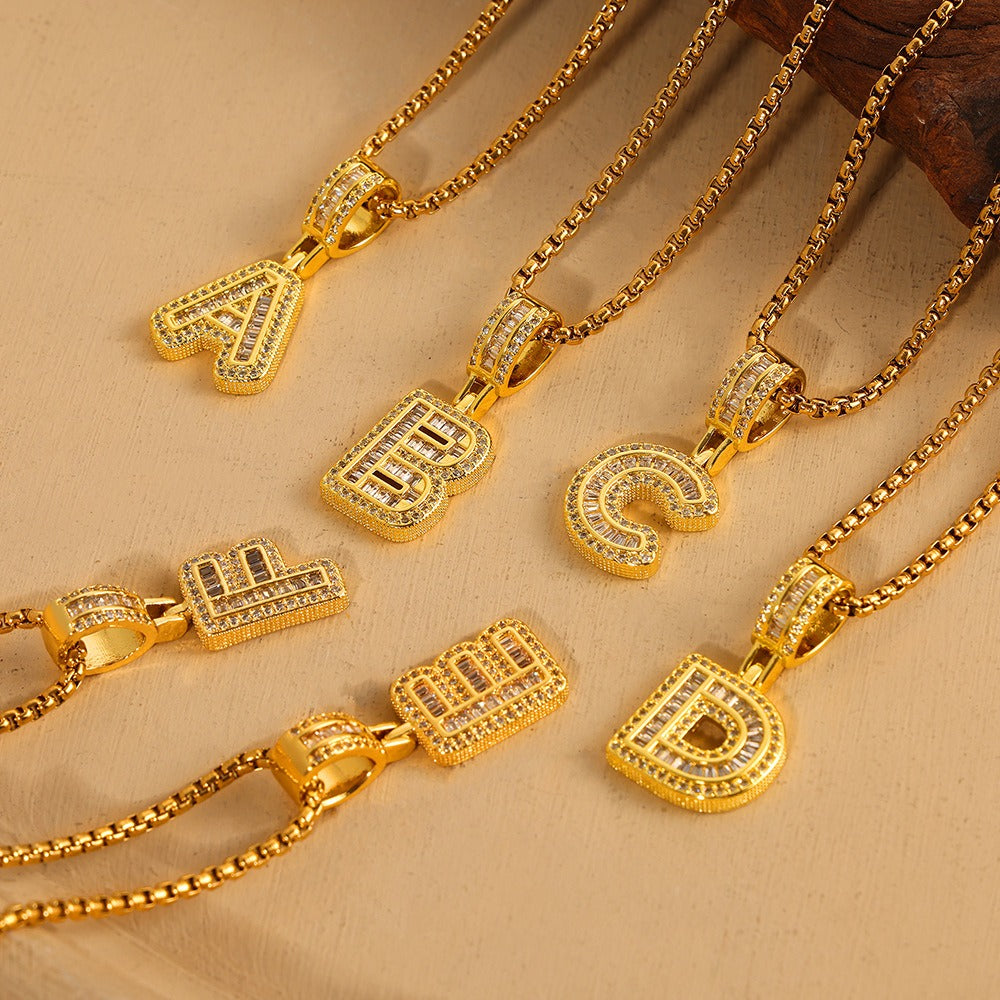 Collier personnalisé lettres et pierres