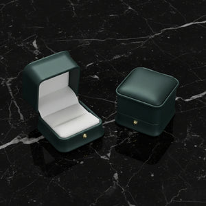 Écrin bague similicuir vert