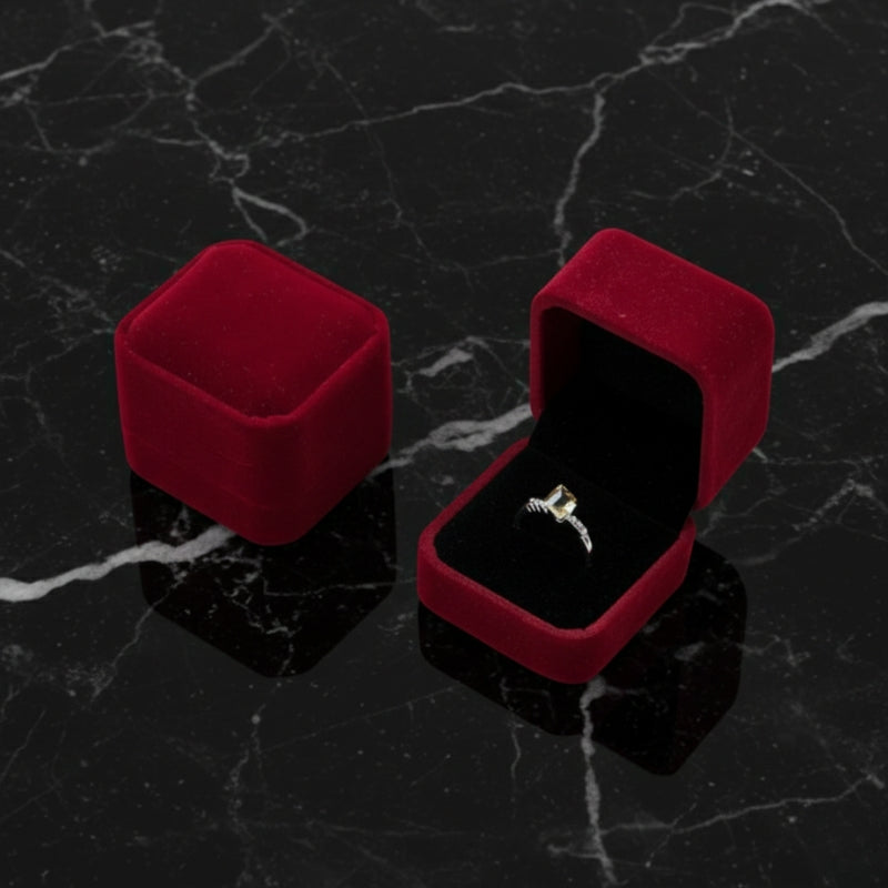 Écrin bague velours rouge bordeaux, ecrin bague histoire d'or