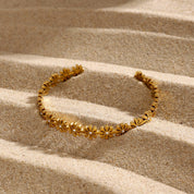 Bracelet Jonc Fleur – Bijou en acier inoxydable plaqué or 18 carats