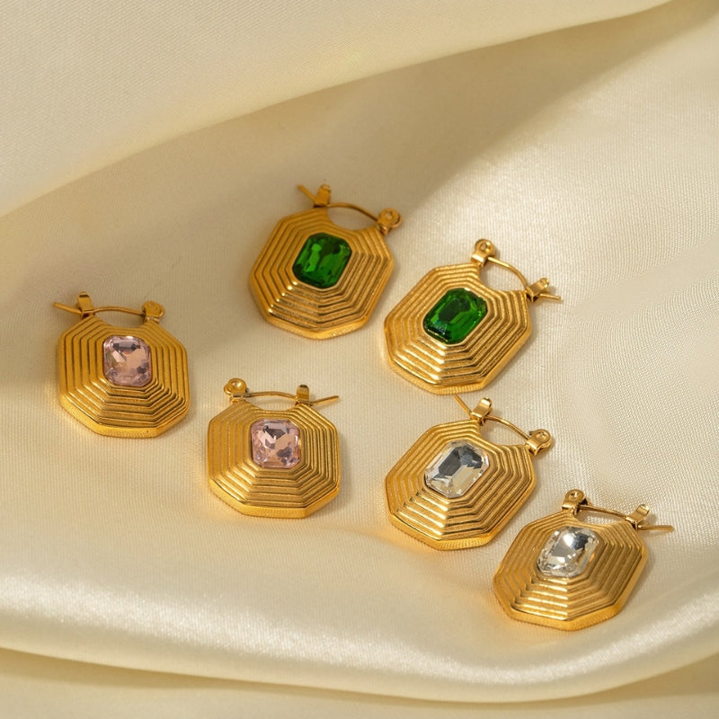 Petites boucles d'oreilles