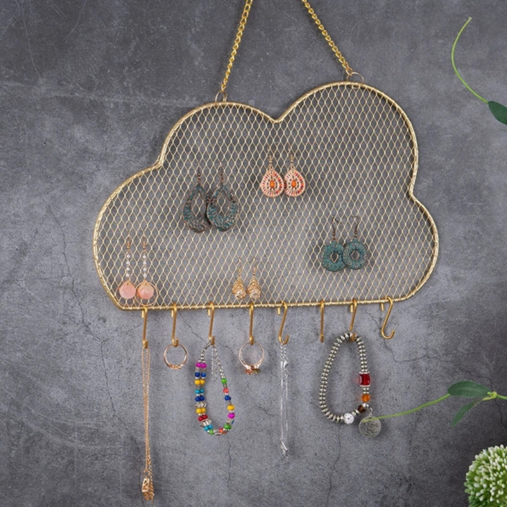 Porte bijoux mural nuage design en métal pour un rangement organisé